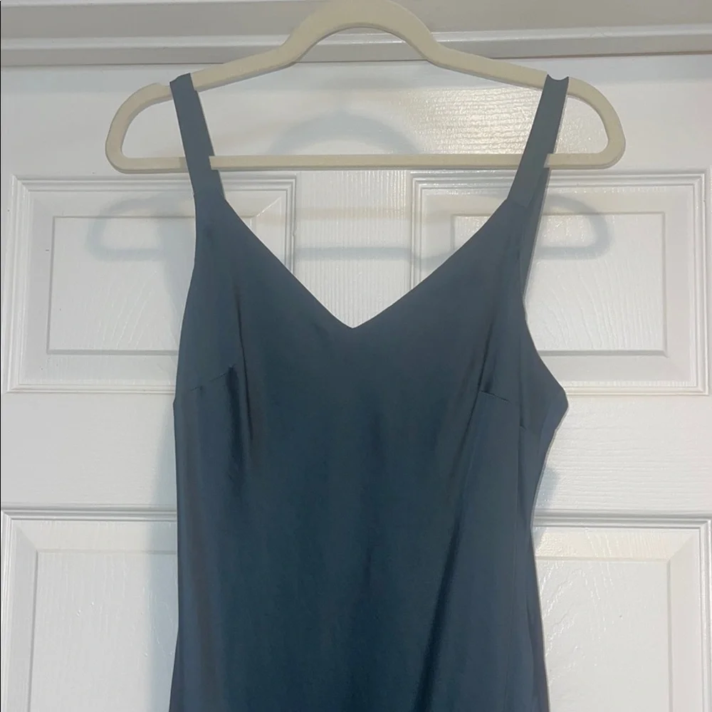 Express Green Midi Slip Dress With Spaghetti Straps and Slit - Picture 4 of 7